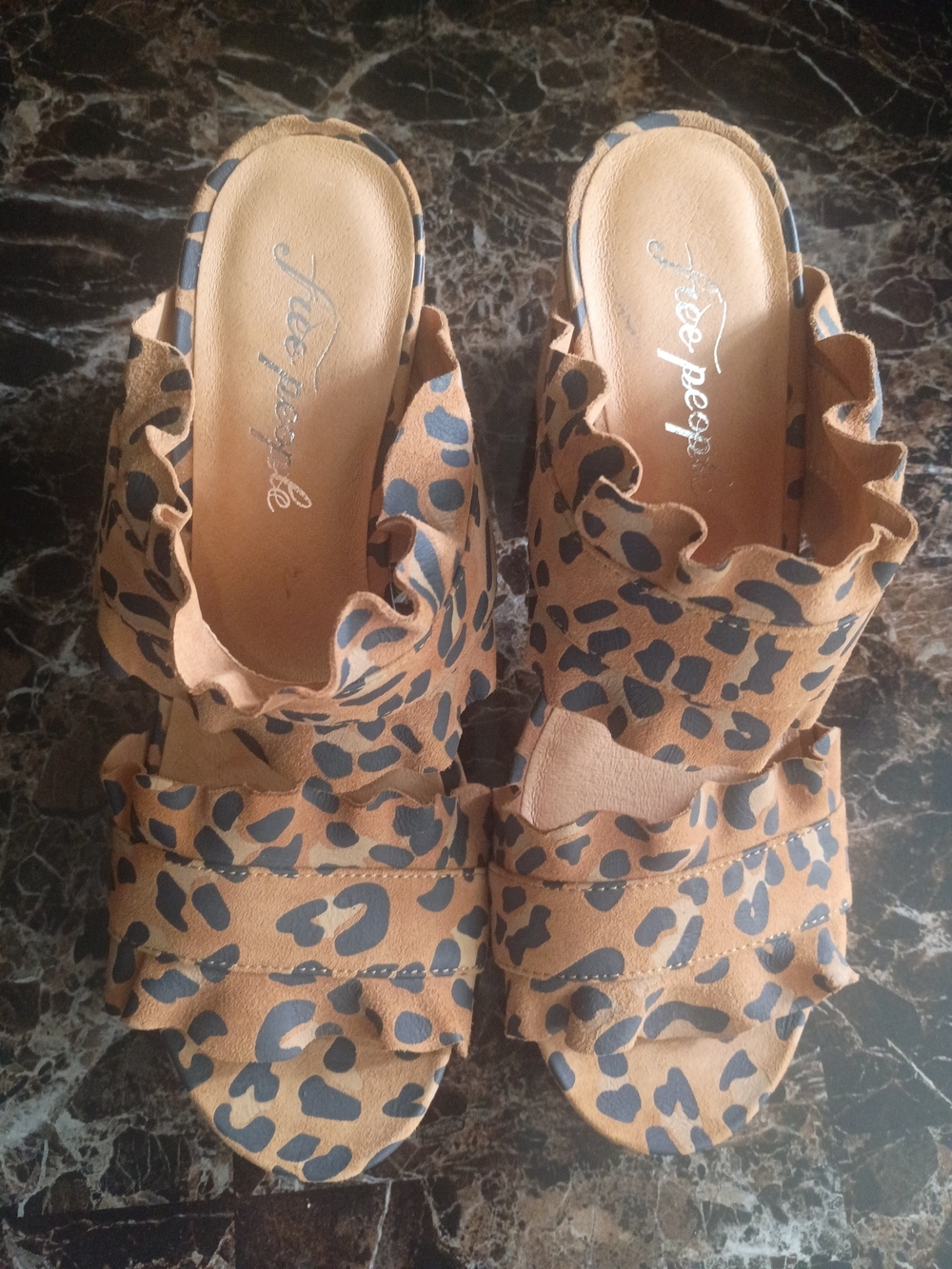 Free People Leopard Ruffle Slide Sandals - Tan & Black